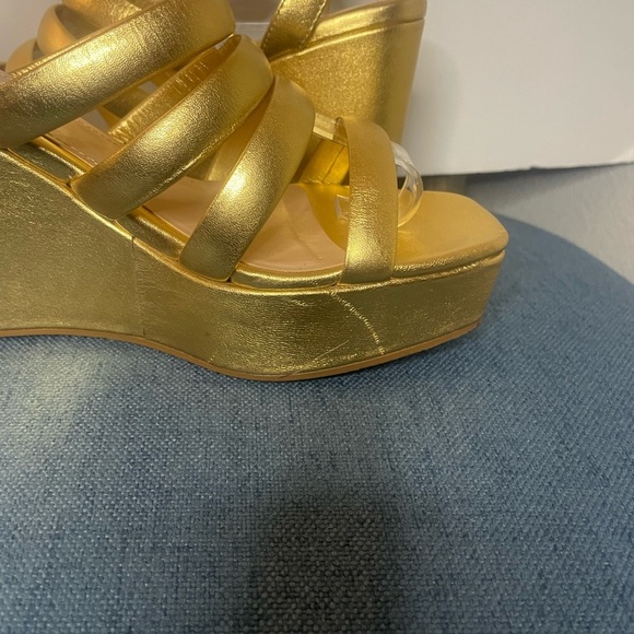 Charles David Judy Gold Wedge Sandal size 9 - Picture 7 of 12